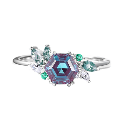 🌿 Eternal Bloom Ring